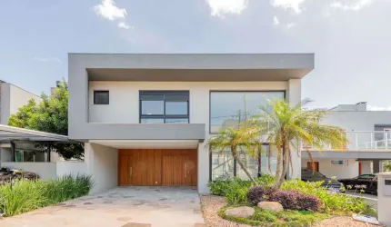 Casa em condomínio fechado com 3 quartos à venda na Rua Ivo Walter Kern, 599, Hípica, Porto Alegre por R$ 1.390.000
