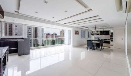 Apartamento com 3 quartos à venda na Rua Doutor João Satt, 25, Jardim Europa, Porto Alegre por R$ 2.090.000