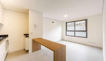 Apartamento com 1 quarto para alugar na Rua Castro Alves, 1063, Moinhos de Vento, Porto Alegre por R$ 2.990
