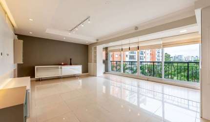 Apartamento com 3 quartos à venda na Avenida Túlio de Rose, 330, Jardim Europa, Porto Alegre por R$ 2.130.000