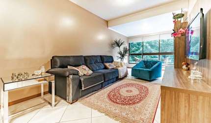 Apartamento com 3 quartos à venda na Rua Quintino Bocaiúva, 1495, Rio Branco, Porto Alegre por R$ 895.000
