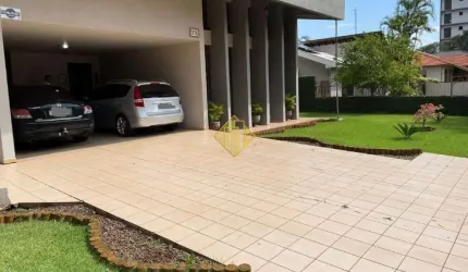 Sobrado a venda no Jardim La Salle - Toledo PR