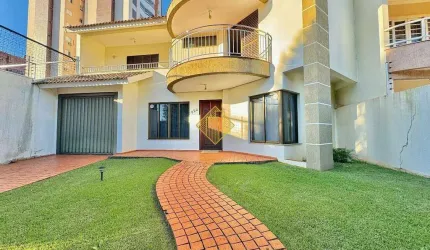 Sobrado à venda, 2 quartos, 1 suíte, Centro - Cascavel/PR