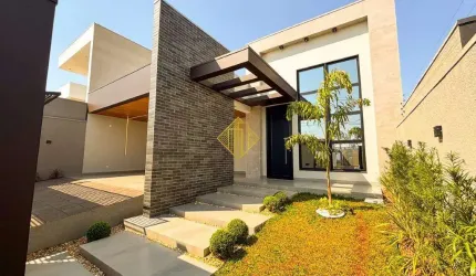 ** CASA DE ALTO PADRÃO NA VILA BECKER - TOLEDO **