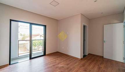 Sobrado à venda, 3 quartos, 1 suíte, 2 vagas, Jardim Gisela - Toledo/PR