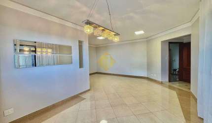 Apartamento à venda, 3 quartos, 1 suíte, 2 vagas, Centro - Cascavel/PR