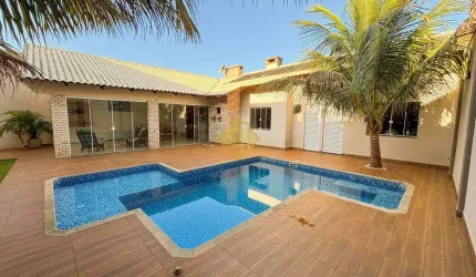 SOBRADO NO BAIRRO DULLIUS COM SALA COMERCIAL, EM TOLEDO/PR.