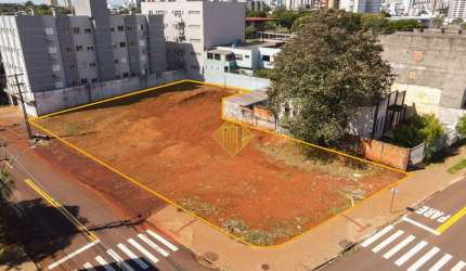 Oportunidade de 3 terrenos juntos no Bairro Alto Alegre