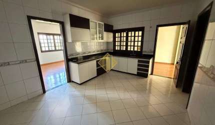 CASA PARA LOCAÇÃO NO JARDIM PANCERA EM TOLEDO - PARANÁ