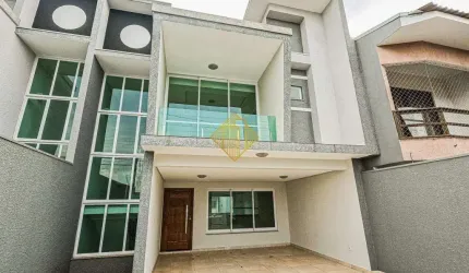 LINDO SOBRADO NO BAIRRO TROPICAL COM ACABAMENTO INCRÍVEL