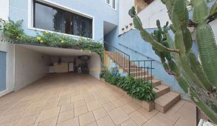 Casa com 3 quartos à venda na Rua Almeida Brandão, Jordanópolis, São Bernardo do Campo, 241 m2 por R$ 990.000