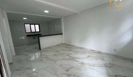 Sobrado com 3 dormitórios à venda por R$ 790.000,00 - Tupi - Praia Grande/SP
