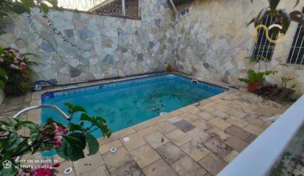 Casa com 3 dormitórios à venda, 68 m² por R$ 650.000,00 - Balneário Flórida - Praia Grande/SP