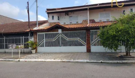 Sobrado com 3 dormitórios à venda, 131 m² por R$ 850.000,00 - Boqueirão - Praia Grande/SP