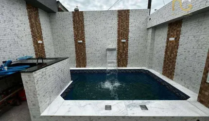 Casa Nova toda reformada - 03 dormitorios 02 suites - Piscina - Vila Tupi/Praia Grande-SP