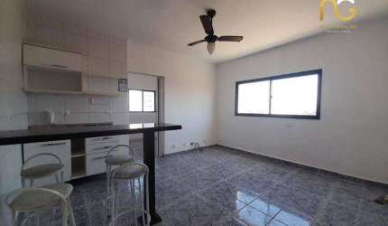 Kitnet com 1 dormitório à venda, 38 m² por R$ 226.000,00 - Vila Guilhermina - Praia Grande/SP