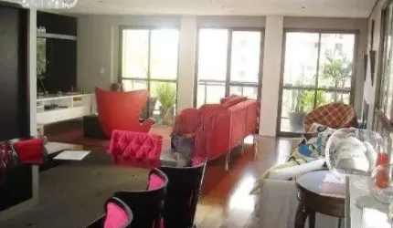 Apartamento à Venda no Morumbi