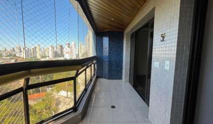 Charmoso Apartamento à Venda na Vila Mariana