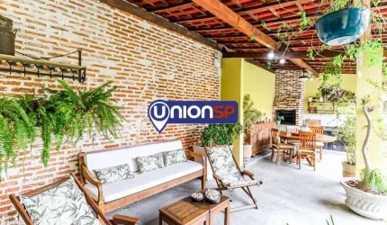 Sobrado com 3 dormitórios à venda, 200 m² por R$ 2.500.000,00 - Brooklin - São Paulo/SP