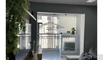 APARTAMENTO 2 DORMITORIOS UMA VAGA