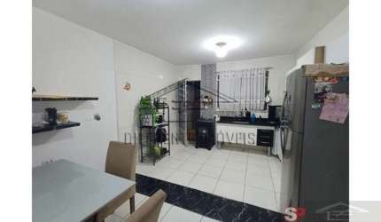 Sobrado para venda na Penha com 2 quartos