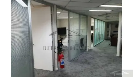 Conjunto Comercial com 598m², Mobiliado para Alugar na Vila Olímpia