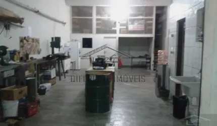 Prédio Comercial 440m² na Vila Ema !