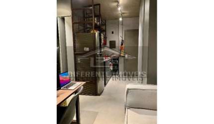 Studio Mobiliado no Centro, venda e locação.