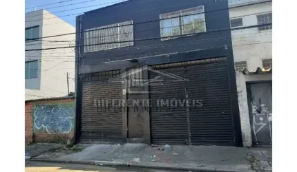 Galpão com 600m² com duas Frentes na Vila Prudente!!