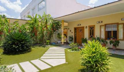 Casa a venda 03 quartos no Alto de Pinheiros