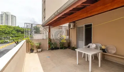Casa a venda na Vila Romana, 16 quartos, 2 suítes e 3 vagas