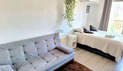 Apartamento semi mobiliado à venda em Pinheiros com 1 quarto e sem vaga de garagem