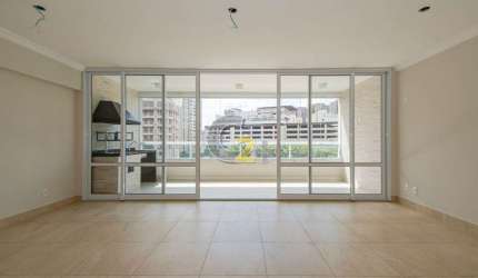 Apartamento à venda no bairro da Água Branca, 119m², 3 suítes e 3 vagas de garagem.