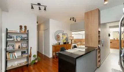Apartamento á venda na Sumaré, 2 quartos, 1 suíte,1 vaga de garagem.