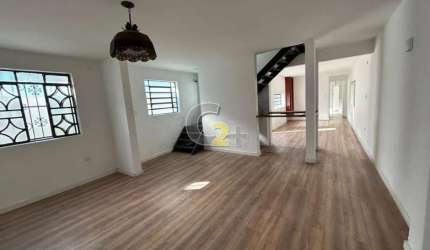 Casa á venda na Vila Mariana, 2 quartos,  1 suíte,  2 vagas de garagem.
