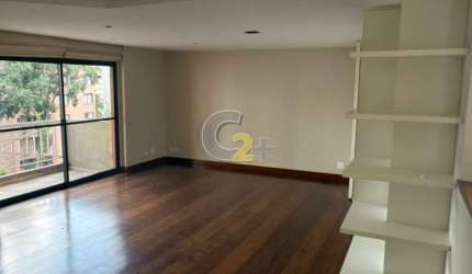 Apartamento a venda em Moema com 3 quartos sendo 3 suites e 3 vagas de garagem.