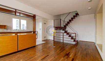 Apartamento á venda em  Alto de Pinheiros com 2 suítes e 2 vagas