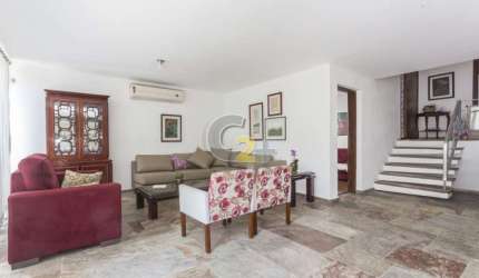 SOBRADO -ALTO DA LAPA - 3 DORMITÓRIOS - 2 SUITES- 3 VAGAS