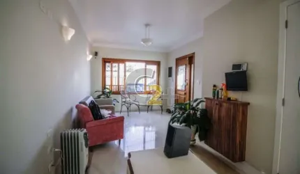 Sobrado à venda no Alto da Lapa com 3 quartos, 1 suíte e 2 vagas
