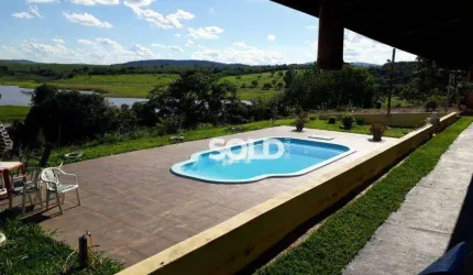 Rancho com 3 dormitórios à venda, 300 m² por R$ 1.220.000,00 - Morro Redondo - Cássia/MG