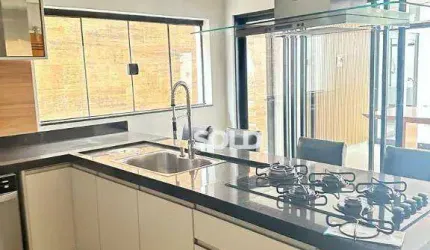 Excelente casa com piscina no Centro, 4 dormitórios sendo 2 suítes, 400m² de construção,   à venda por R$ 2.500.000,00 - Centro - Franca/SP