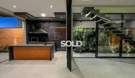 Casa com 3 dormitórios à venda, 290 m² por R$ 2.900.000,00 - Parque Universitário - Franca/SP