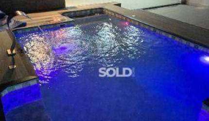 Casa com piscina, 4 dormitórios sendo 3 suítes (2 com closet), 300m² de terreno,  à venda por R$ 1.490.000,00 - São Joaquim - Franca/SP