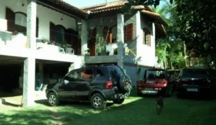 Casa para Venda em Saquarema, Engenho Grande (Bacaxá), 3 dormitórios, 2 suítes, 3 banheiros, 5 vagas