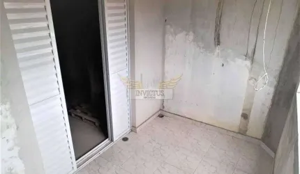 Sobrado com 2 Quartos para Comprar, 95m² - Vila Santa Teresa, Santo André/SP.