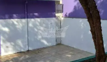 Casa Assobrada com 3 Quartos para Comprar, 279m² - Vila Bastos, Santo André/SP.