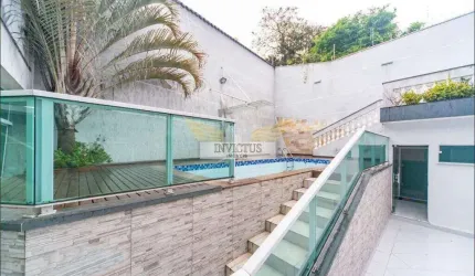 Sobrado com 3 Suítes para Comprar, 525m² - Vila Helena, Santo André/SP.