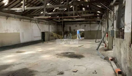 Galpão Industrial à Venda, 1.311m² - Utinga, Santo André/SP.
