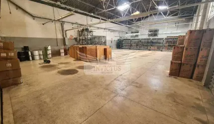 Galpão de Esquina Comercial/Industrial para Locação, 2.430m² - Vila Carmosina, São Paulo/SP.