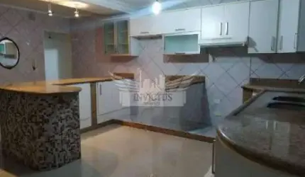 Sobrado 3 Dormitórios à Venda, 380m² - Parque São Vicente, Mauá/SP.
